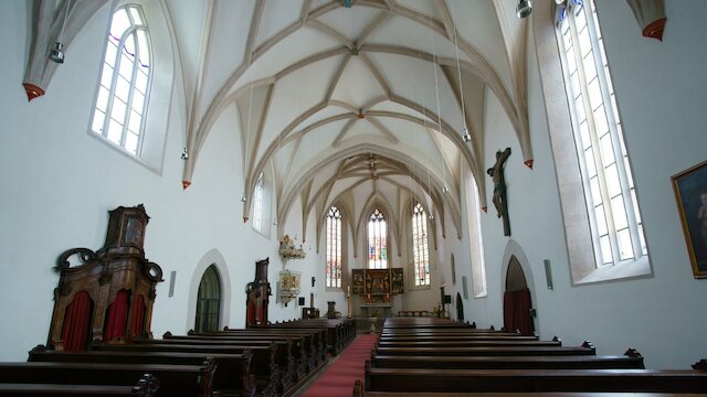 Katholische Wigbertikirche, Kirschenschiff, Beichtstuhl, Deckengewölbe